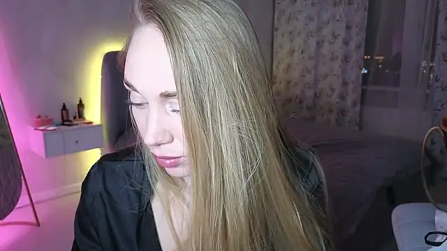 Engel 13 online show from November 2025 05:28:01 PM