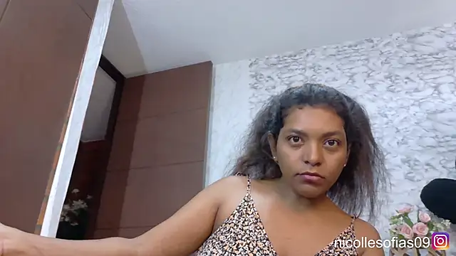 Snapshot of nicollesofia2 chatting on June 2026 05:29:01 PM nicollesofia2 online show from June 2026 05:29:01 PM