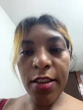 Snapshot of nicollesofia2 chatting on May 2026 04:20:02 AM nicollesofia2 online show from May 2026 04:20:02 AM