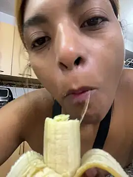 nicollesofia2 online show from February 2026 05:10:02 PM