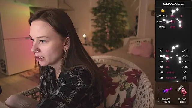 Snapshot of alexa_feels_ chatting on November 2025 05:16:02 PM alexa feels online show from November 2025 05:16:02 PM