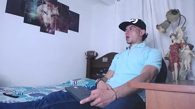 Bull Xvi online show from November 2025 03:10:01 AM