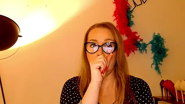 leaxSTAR online show from February 2025 02:46:01 PM