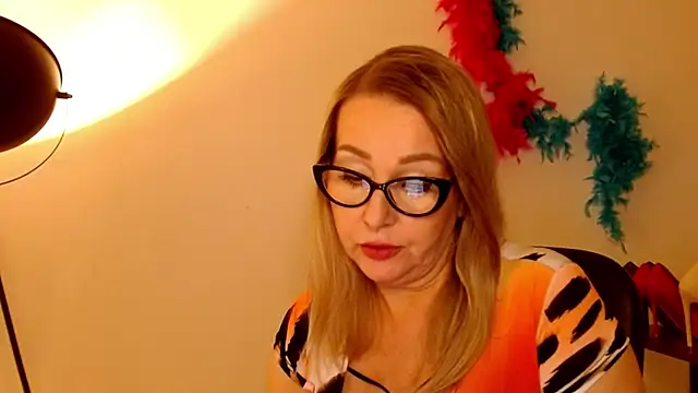 leaxSTAR online show from March 2025 02:50:01 PM