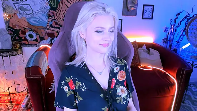 LeonaStane online show from March 2025 05:04:01 PM