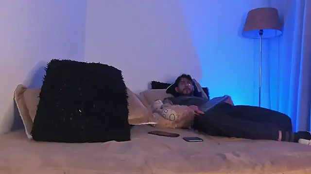 Snapshot of bakersboyssexys chatting on September 2025 01:13:02 AM bakersboyssexys online show from September 2025 01:13:02 AM