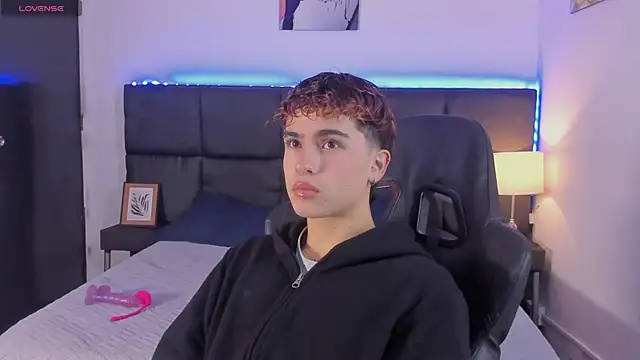 Aiiden 15 online show from October 2025 12:04:02 PM