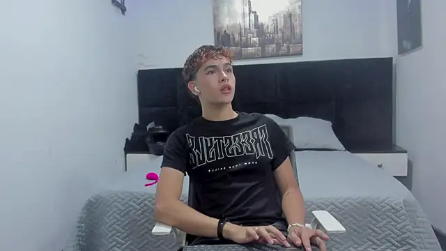 Aiiden 15 online show from October 2025 12:48:02 PM