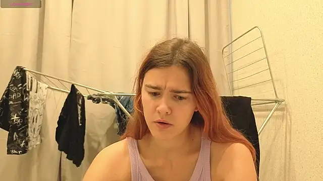 Snapshot of JennyStormy chatting on October 2025 09:00:02 AM JennyStormy online show from October 2025 09:00:02 AM