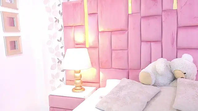 ArianaFranco online show from May 2026 01:08:02 PM
