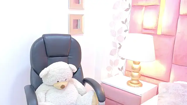 ArianaFranco online show from May 2026 01:52:01 PM