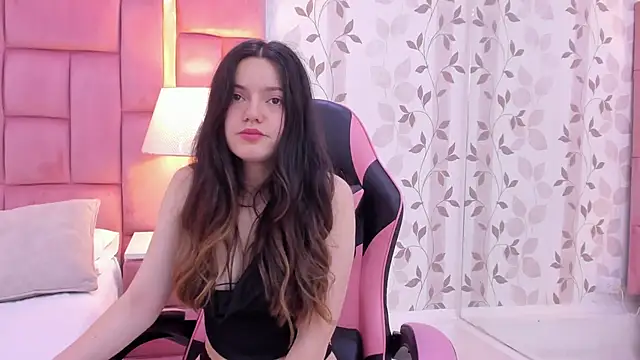 ArianaFranco online show from November 2025 01:06:02 PM