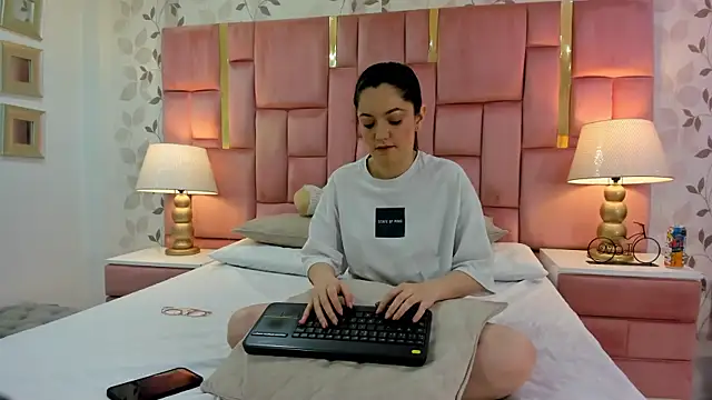 ArianaFranco online show from January 2026 03:49:02 PM