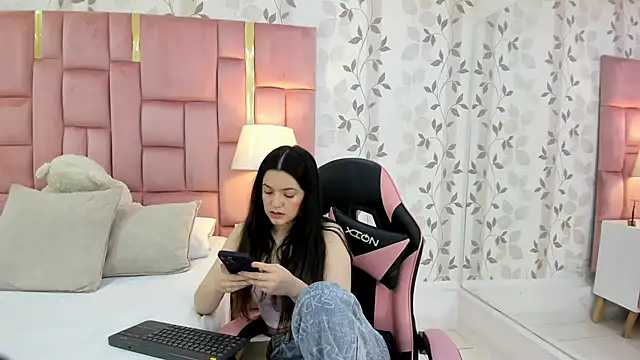 ArianaFranco online show from January 2026 01:39:01 PM