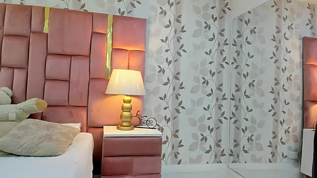 ArianaFranco online show from February 2026 12:39:01 PM