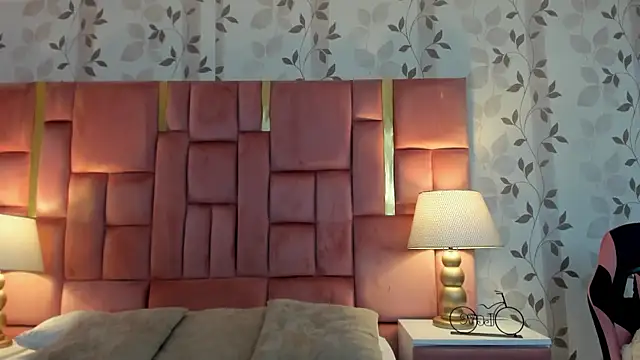 ArianaFranco online show from March 2026 01:12:02 PM