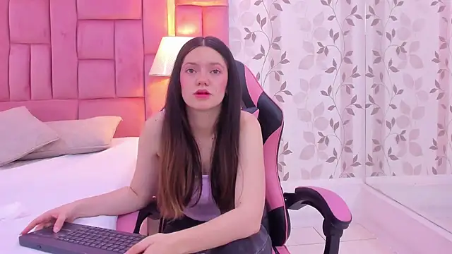 ArianaFranco online show from November 2025 01:14:01 PM