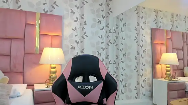 ArianaFranco online show from March 2026 01:15:01 PM