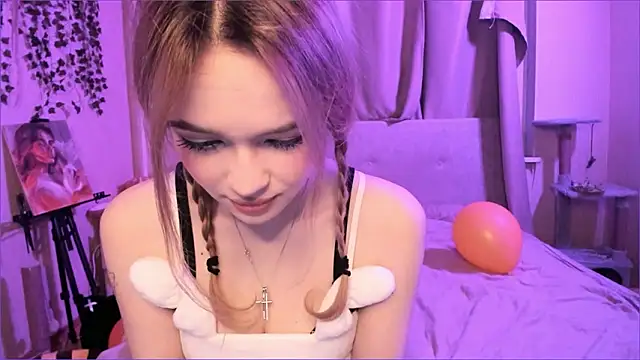 MiaRanki online show from February 2026 09:47:01 PM