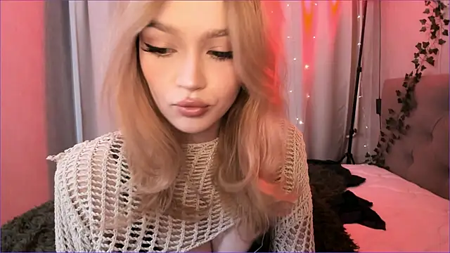 MiaRanki online show from March 2026 09:59:01 PM