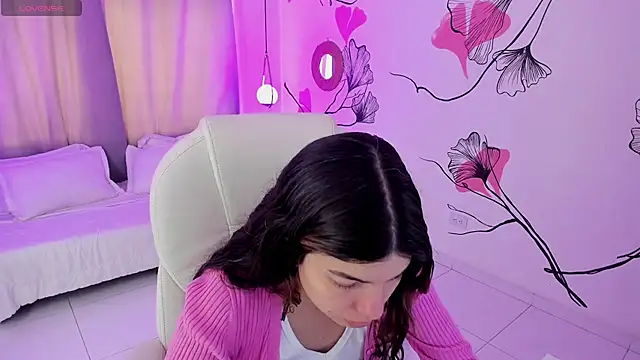 Snapshot of Isabela_Fiorelli chatting on May 2026 12:50:01 PM Isabela Fiorelli online show from May 2026 12:50:01 PM