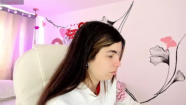 Isabela Fiorelli online show from February 2026 01:24:01 PM