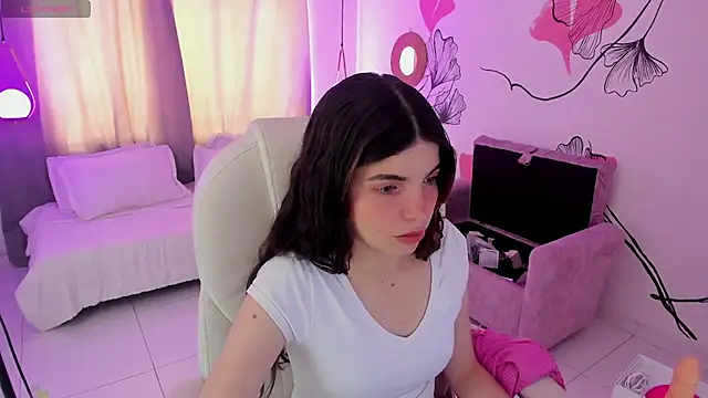 Snapshot of Isabela_Fiorelli chatting on May 2026 02:45:01 PM Isabela Fiorelli online show from May 2026 02:45:01 PM