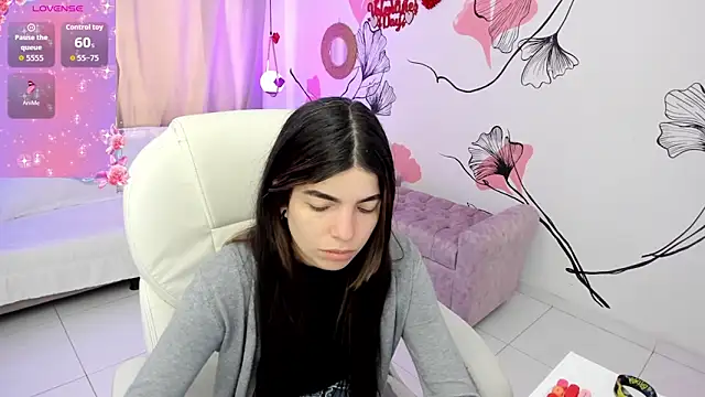 Isabela Fiorelli online show from February 2026 01:23:01 PM