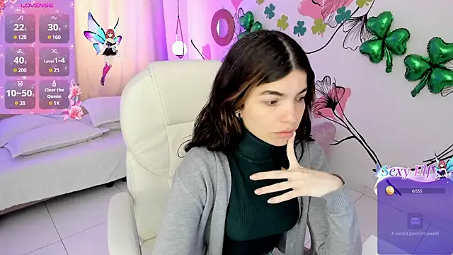 Isabela Fiorelli online show from March 2026 01:07:01 PM