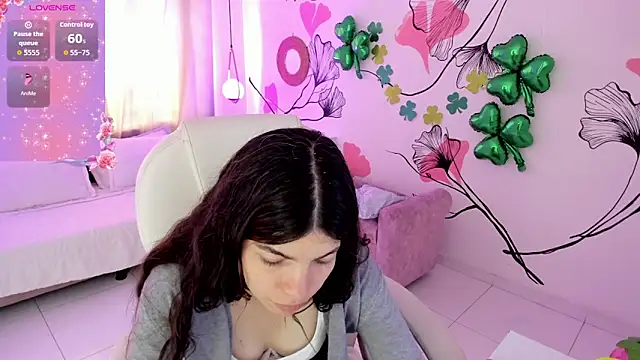 Isabela Fiorelli online show from March 2026 01:28:01 PM