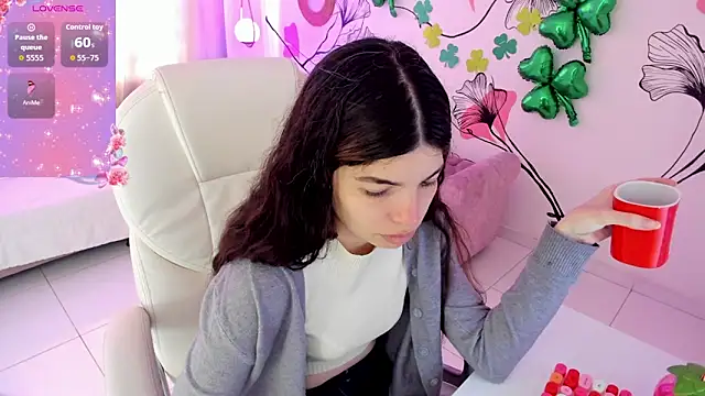 Isabela Fiorelli online show from March 2026 01:18:02 PM