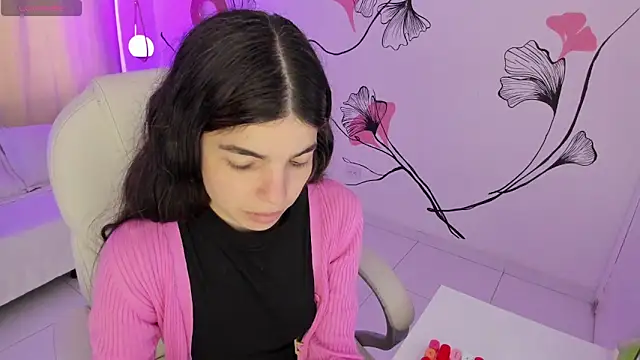 Isabela Fiorelli online show from February 2026 01:05:02 PM