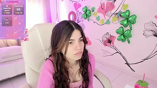 Isabela Fiorelli online show from March 2026 01:26:02 PM