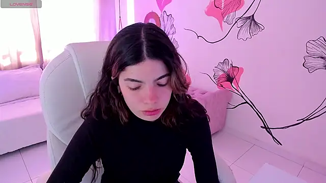 Snapshot of Isabela_Fiorelli chatting on June 2026 01:55:02 PM Isabela Fiorelli online show from June 2026 01:55:02 PM