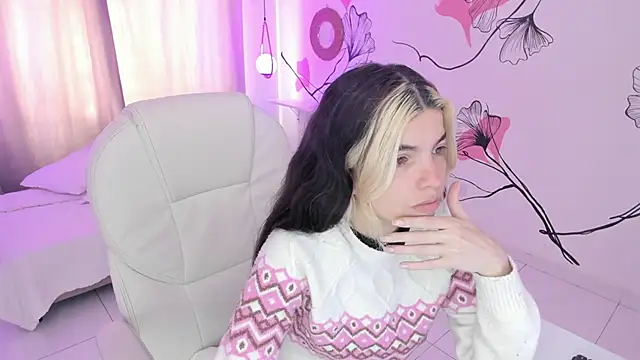 Snapshot of Isabela_Fiorelli chatting on October 2025 01:12:02 PM Isabela Fiorelli online show from October 2025 01:12:02 PM