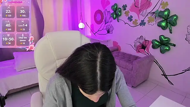 Isabela Fiorelli online show from March 2026 01:34:01 PM