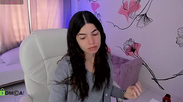 Snapshot of Isabela_Fiorelli chatting on June 2026 01:55:01 PM Isabela Fiorelli online show from June 2026 01:55:01 PM