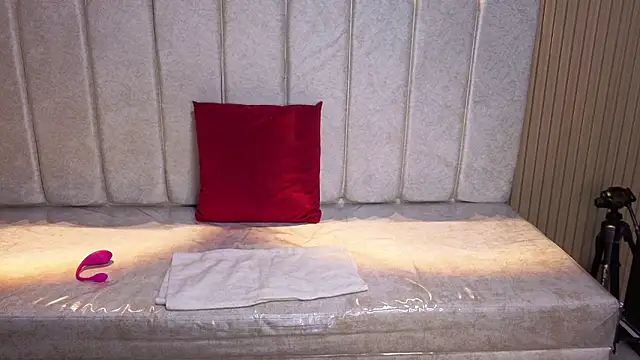 Cute Angell  online show from March 2026 04:14:02 PM