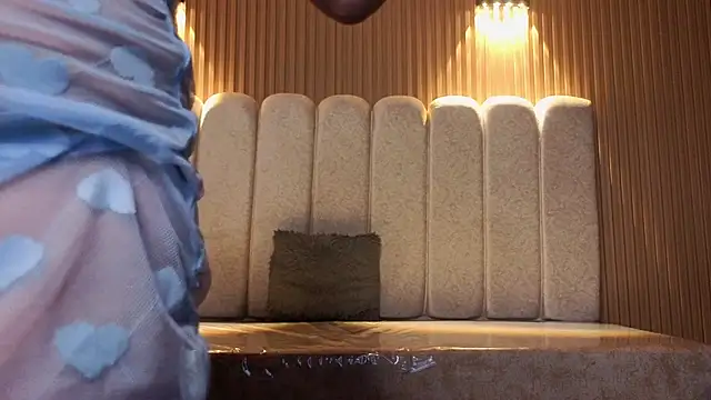 Cute Angell  online show from December 2025 04:01:01 AM