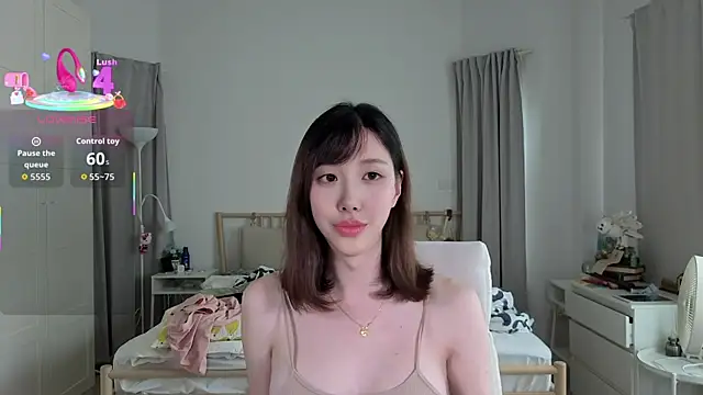 Snapshot of joycemilka chatting on September 2025 07:20:01 AM joycemilka online show from September 2025 07:20:01 AM