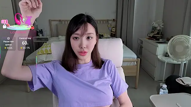 Snapshot of joycemilka chatting on September 2025 06:29:02 AM joycemilka online show from September 2025 06:29:02 AM