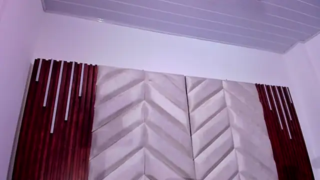 aprilvagner03 online show from September 2025 04:06:01 AM