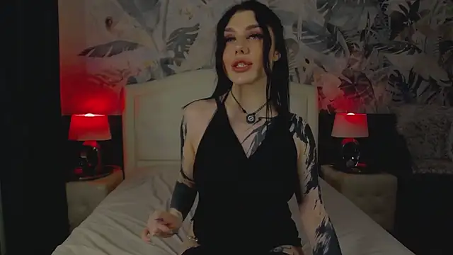 MaeveMoon online show from March 2026 06:24:01 PM