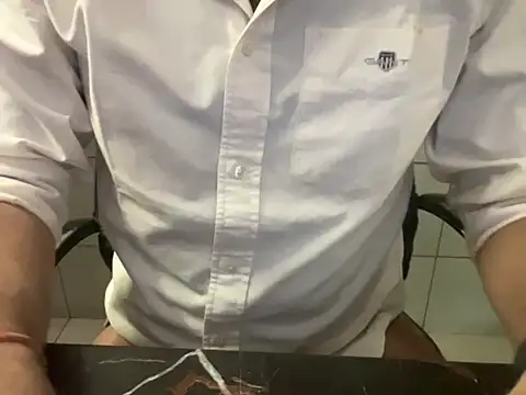 Snapshot of iamabigdickindian chatting on November 2025 09:32:01 AM iamabigdickindian online show from November 2025 09:32:01 AM