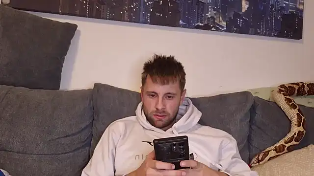 Snapshot of ademandjulia chatting on November 2025 04:55:02 PM ademandjulia online show from November 2025 04:55:02 PM