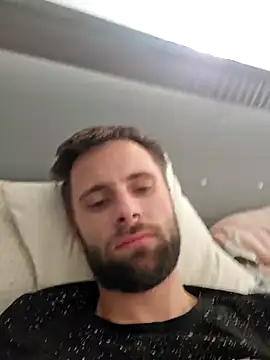 ademandjulia online show from February 2026 03:11:02 PM