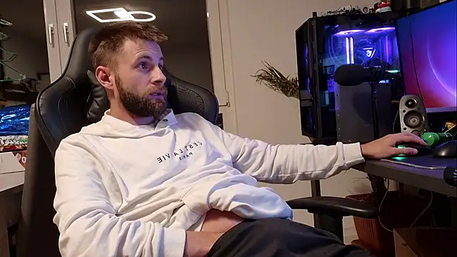 Snapshot of ademandjulia chatting on January 2026 08:57:01 PM ademandjulia online show from January 2026 08:57:01 PM