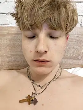 Snapshot of And25bn chatting on January 2026 08:38:02 PM And25bn online show from January 2026 08:38:02 PM