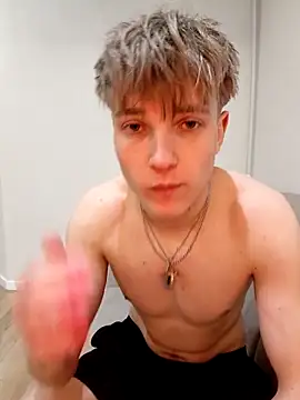 Snapshot of And25bn chatting on February 2026 09:13:01 PM And25bn online show from February 2026 09:13:01 PM