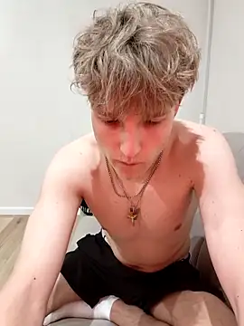 Snapshot of And25bn chatting on February 2026 08:23:02 AM And25bn online show from February 2026 08:23:02 AM